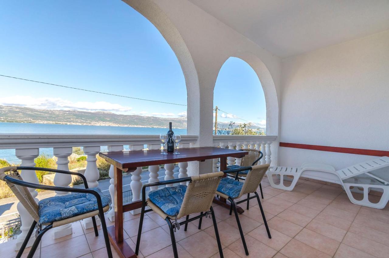 Apartments Tomislav Trogir Exterior photo