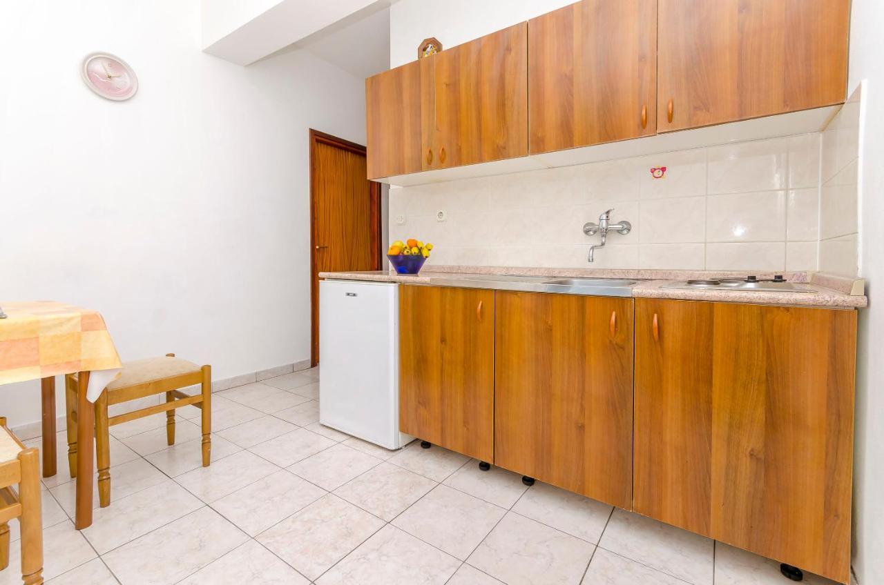 Apartments Tomislav Trogir Exterior photo