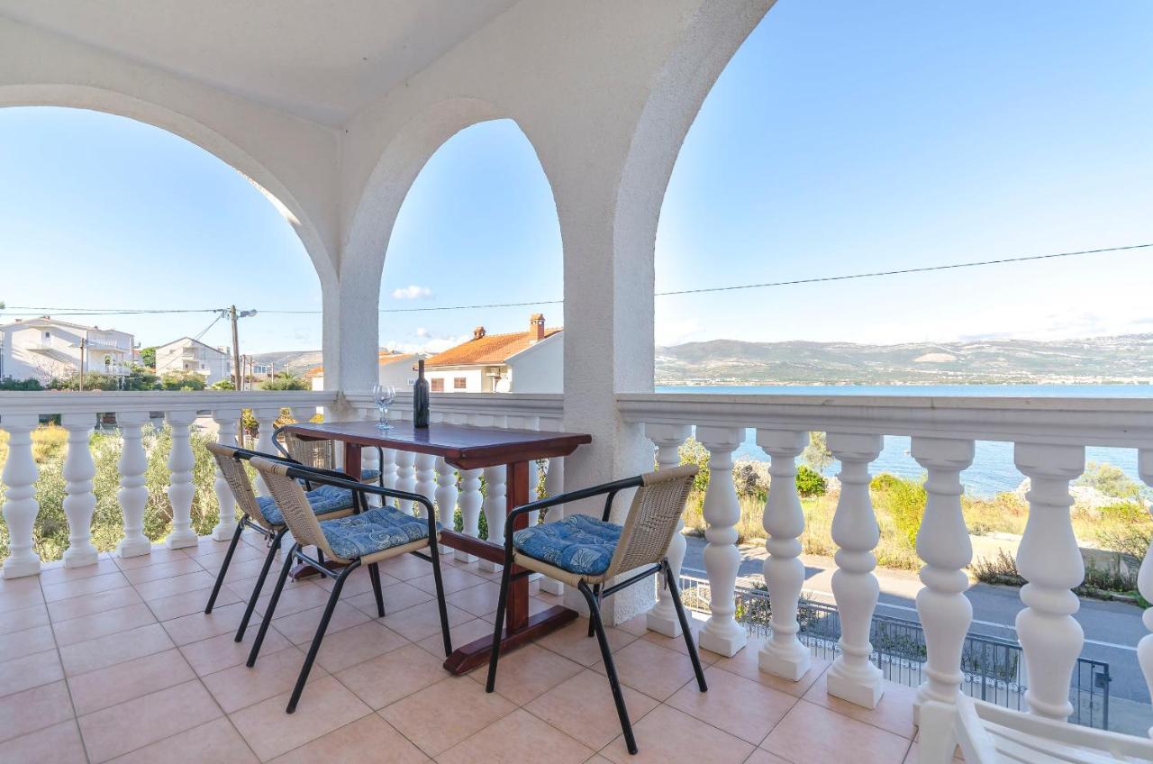 Apartments Tomislav Trogir Exterior photo
